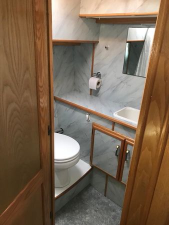 Pedro Solano 33 | Livina