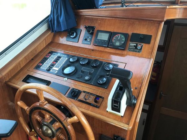 Pedro Solano 33 | Livina