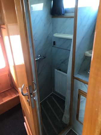 Pedro Solano 33 | Livina