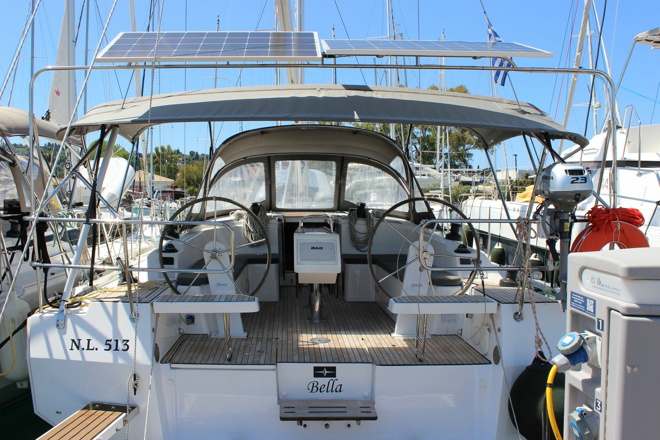 Bavaria C42 | Bella