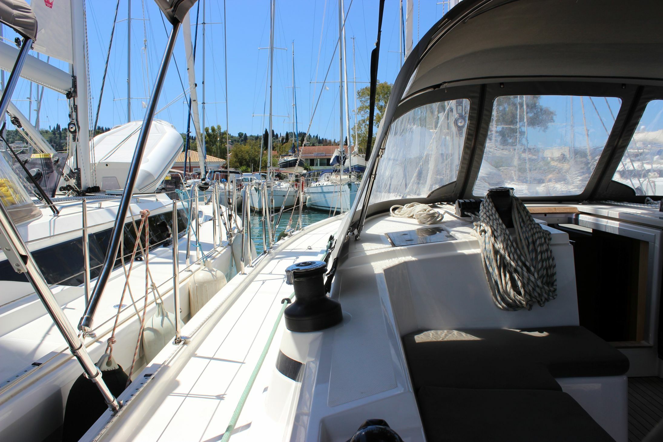 Bavaria C42 | Bella