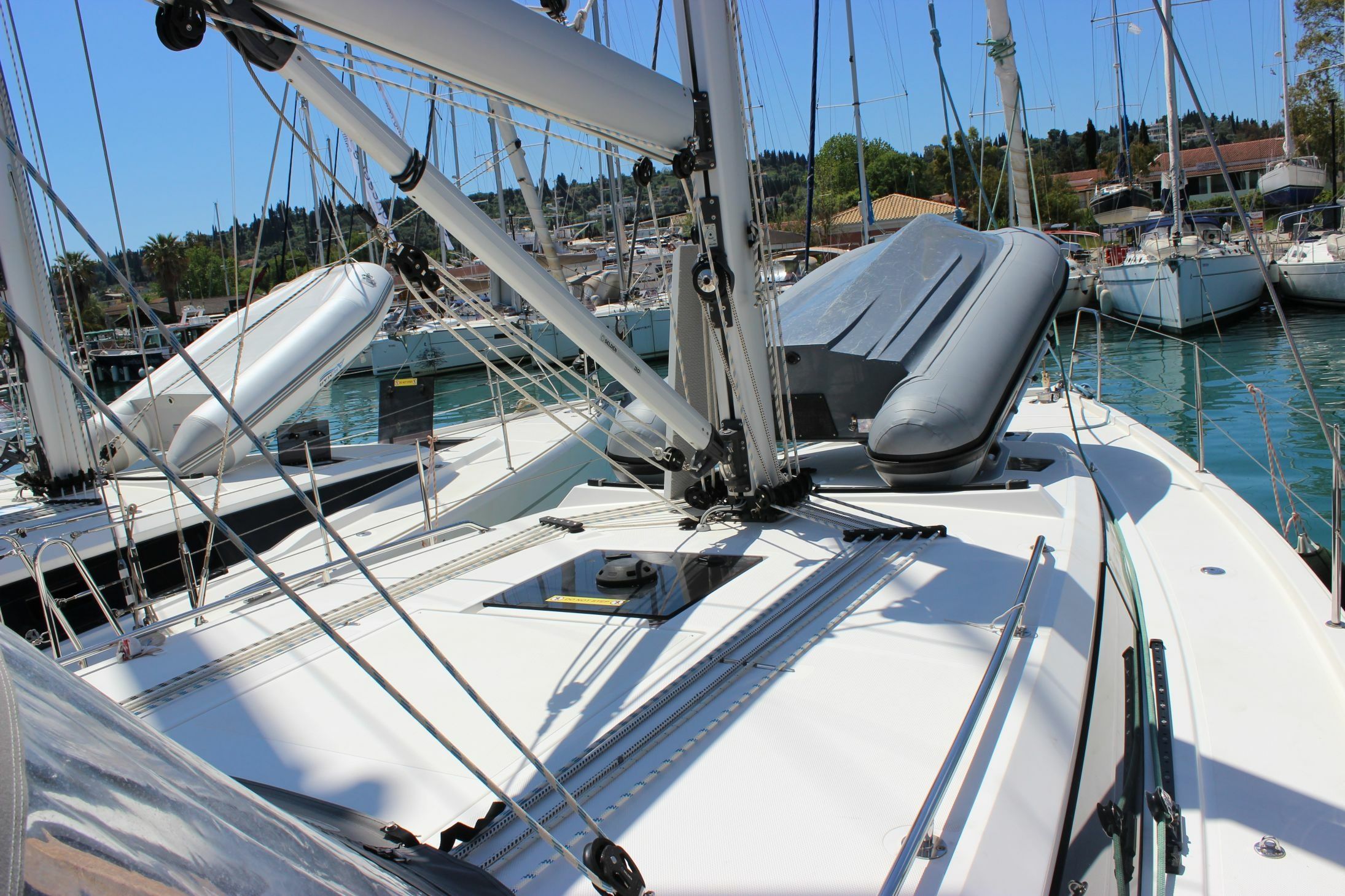 Bavaria C42 | Bella