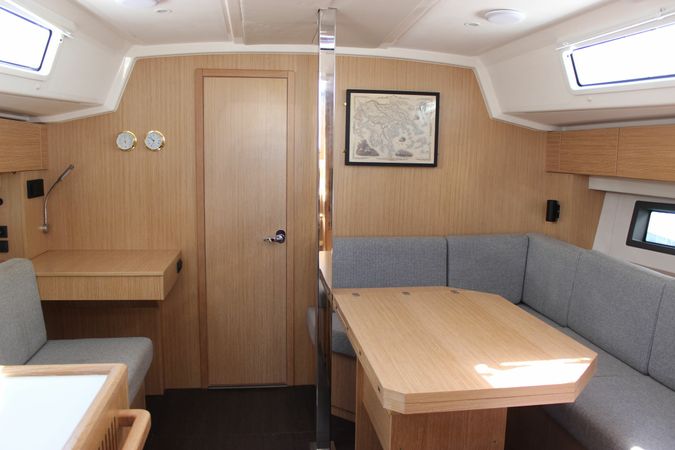 Bavaria C42 | Bella