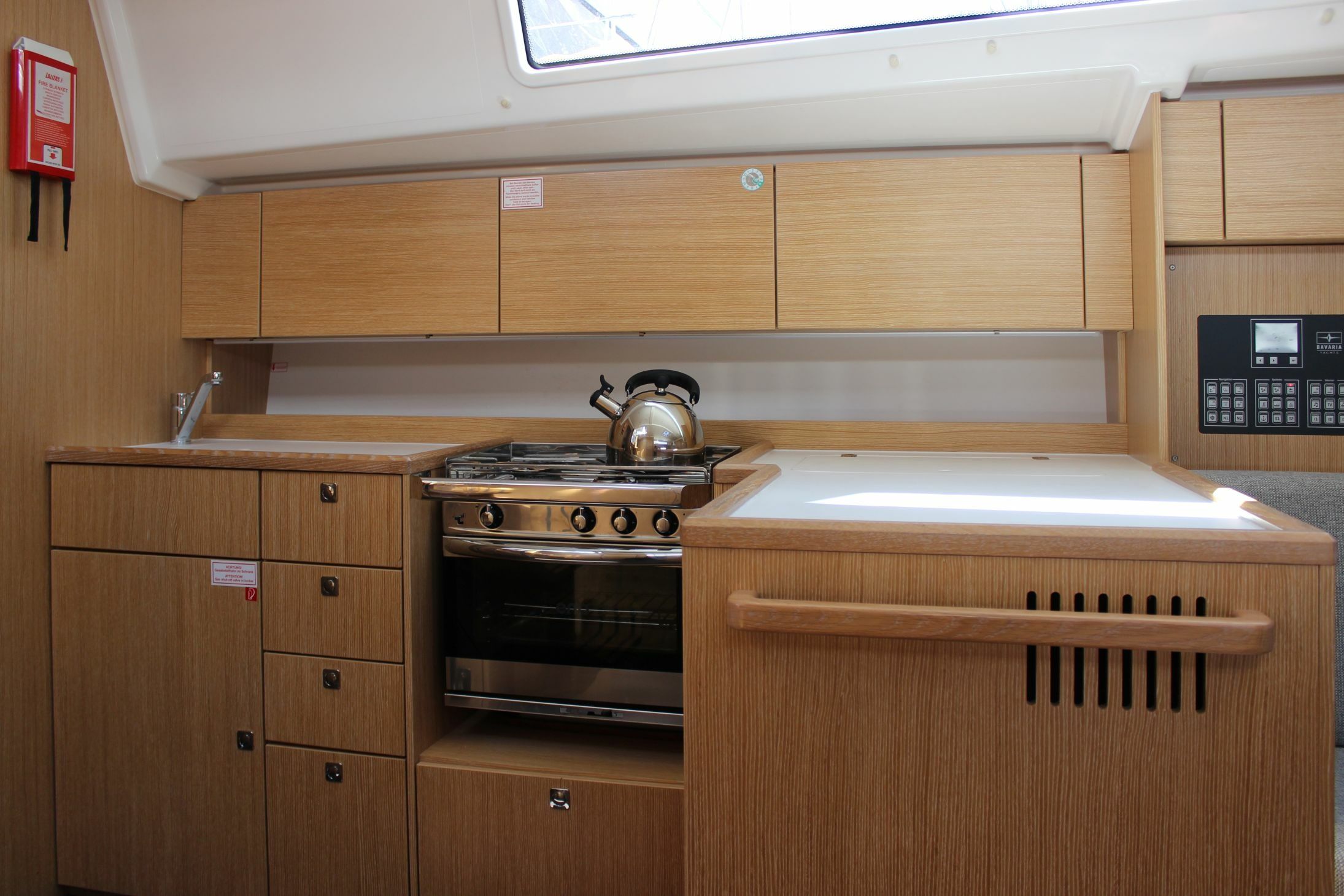 Bavaria C42 | Bella