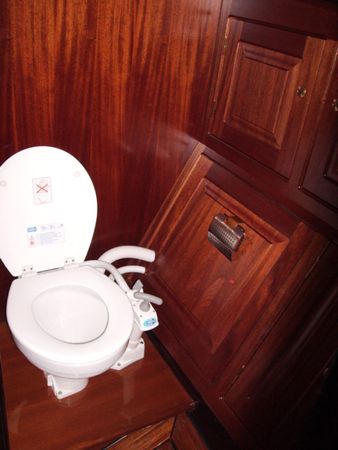 Lemsteraak 11 | Brandende Liefde