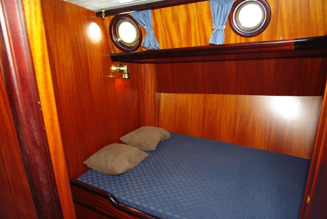 Lemsteraak 11 | Brandende Liefde