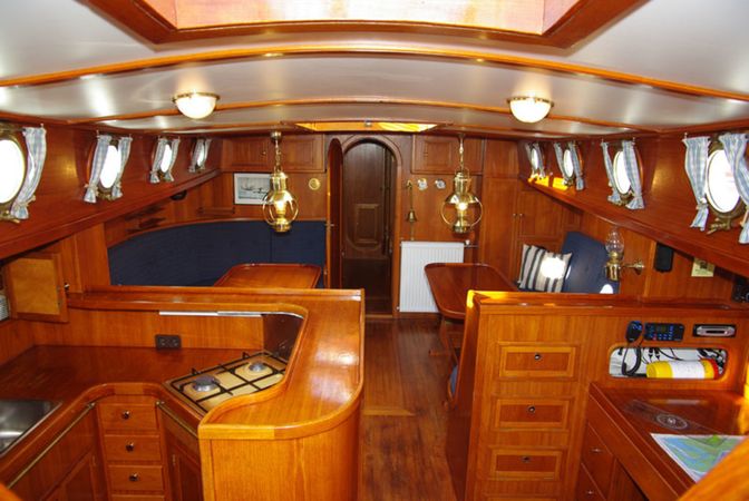 Lemsteraak 14.5 | Ronde Walvis