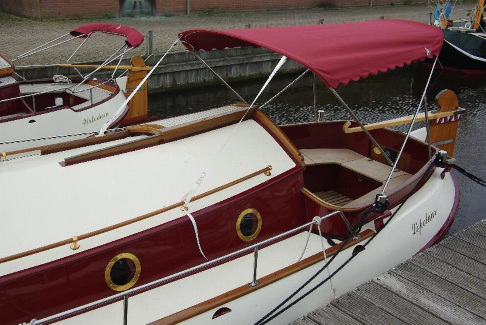 Motorbol 8.1 | Waterhoen