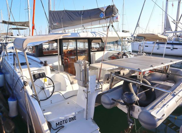 Excess 11 | Motu One