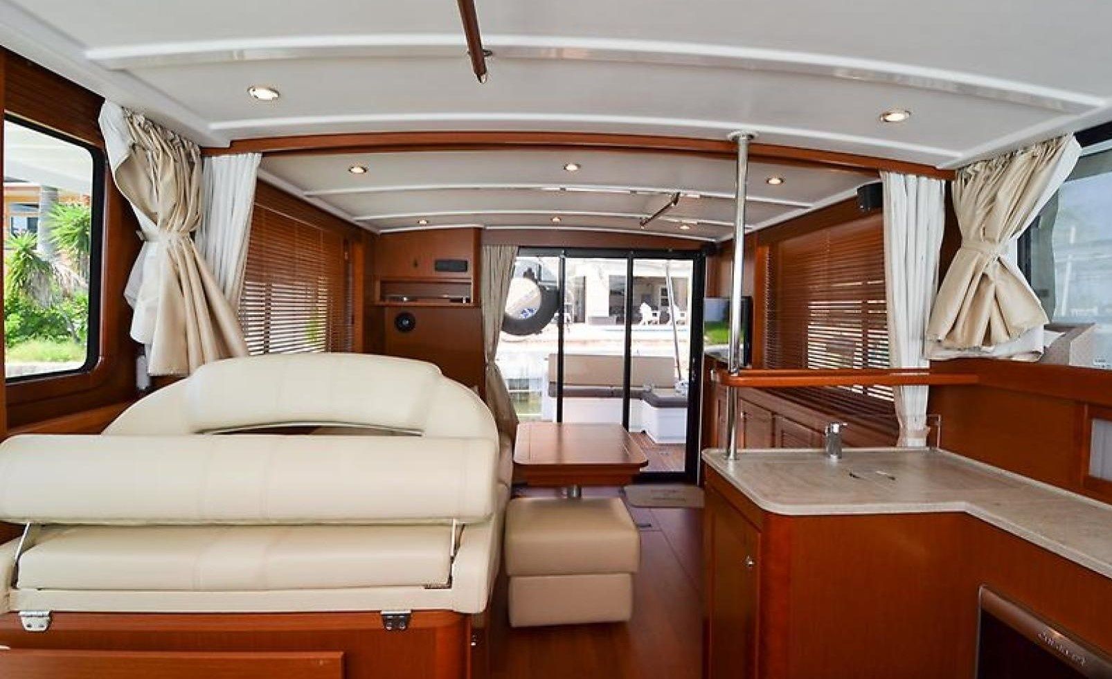 Beneteau Swift Trawler 44 | Trawler