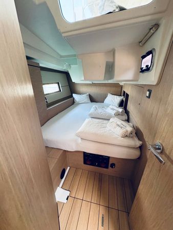 Beneteau Oceanis 46.1 | Arya