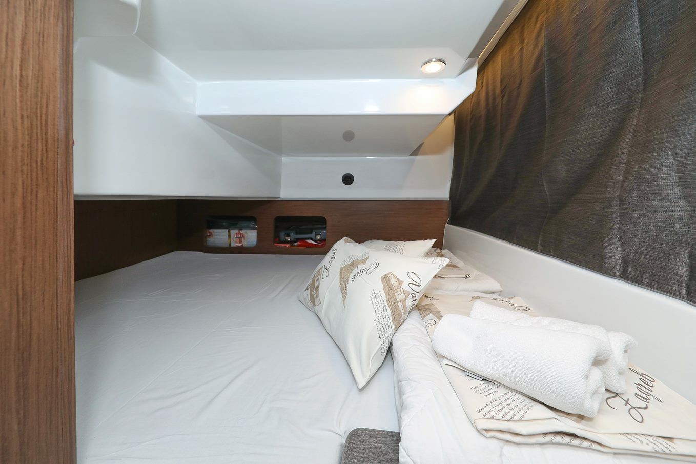 Beneteau Antares 9 | Lolo