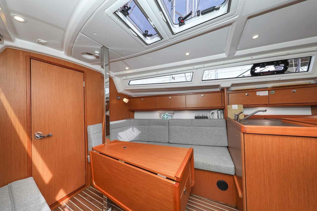 Bavaria Cruiser 34 | Funky 4ever