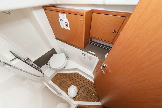 Bavaria Cruiser 34 | Funky 4ever