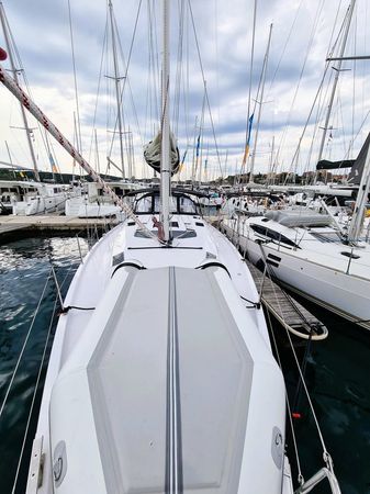 Elan 43 | First Edition