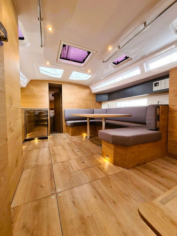 Elan 43 | First Edition