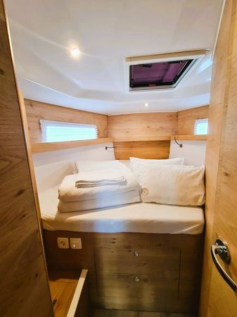 Elan 43 | First Edition