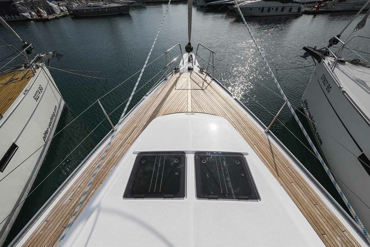 Bavaria Cruiser 46 | Studio 963
