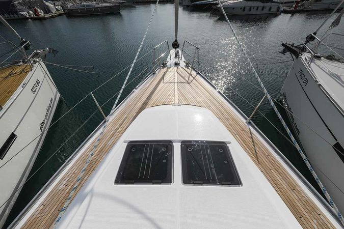 Bavaria Cruiser 46 | Studio 963