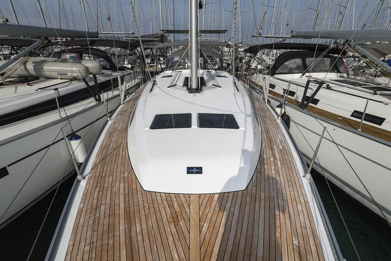 Bavaria Cruiser 46 | Studio 963