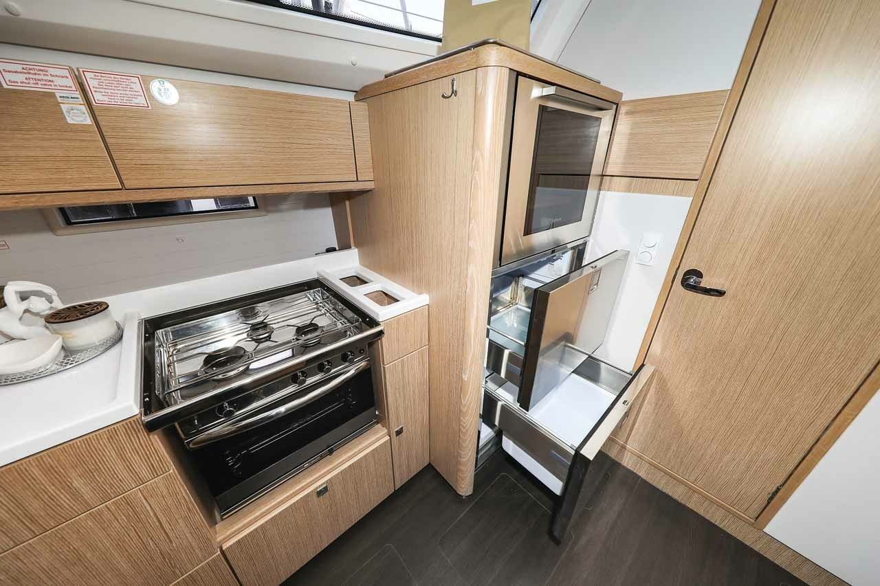 Bavaria Cruiser 46 | Studio 963
