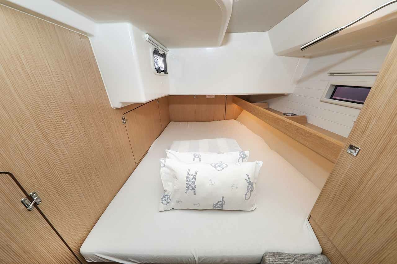 Bavaria Cruiser 46 | Studio 963