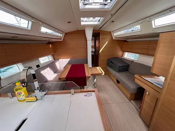 Salona 46 | Demetra