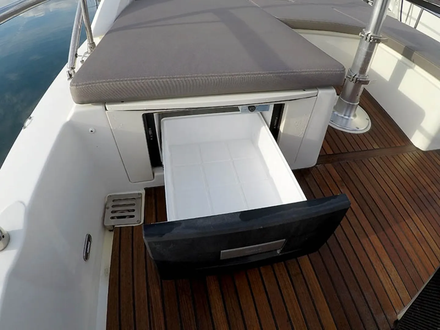Jeanneau Prestige 620 S | Jana