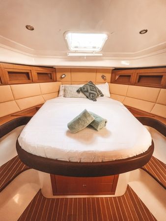 Faeton Moraga 1180 | Raddy