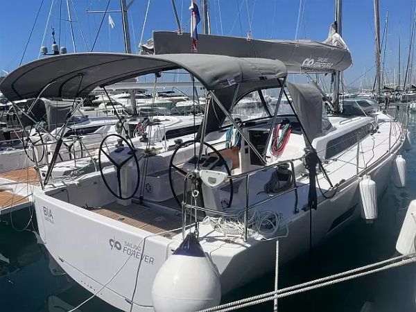 Salona 46 | Bia