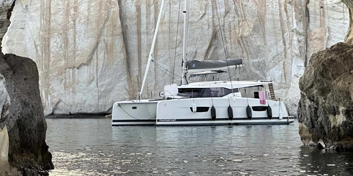 Fountaine Pajot Isla 40 | Almiriki