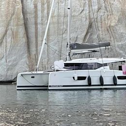 Fountaine Pajot Isla 40 | Almiriki