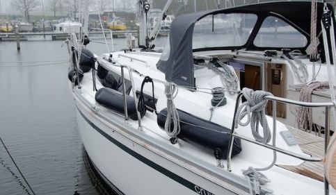 Bavaria Cruiser 33 | Aqua