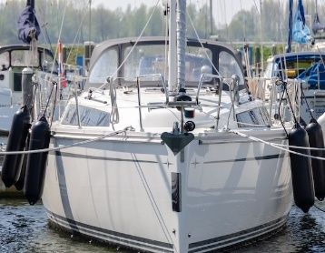 Bavaria Cruiser 33 | Aqua