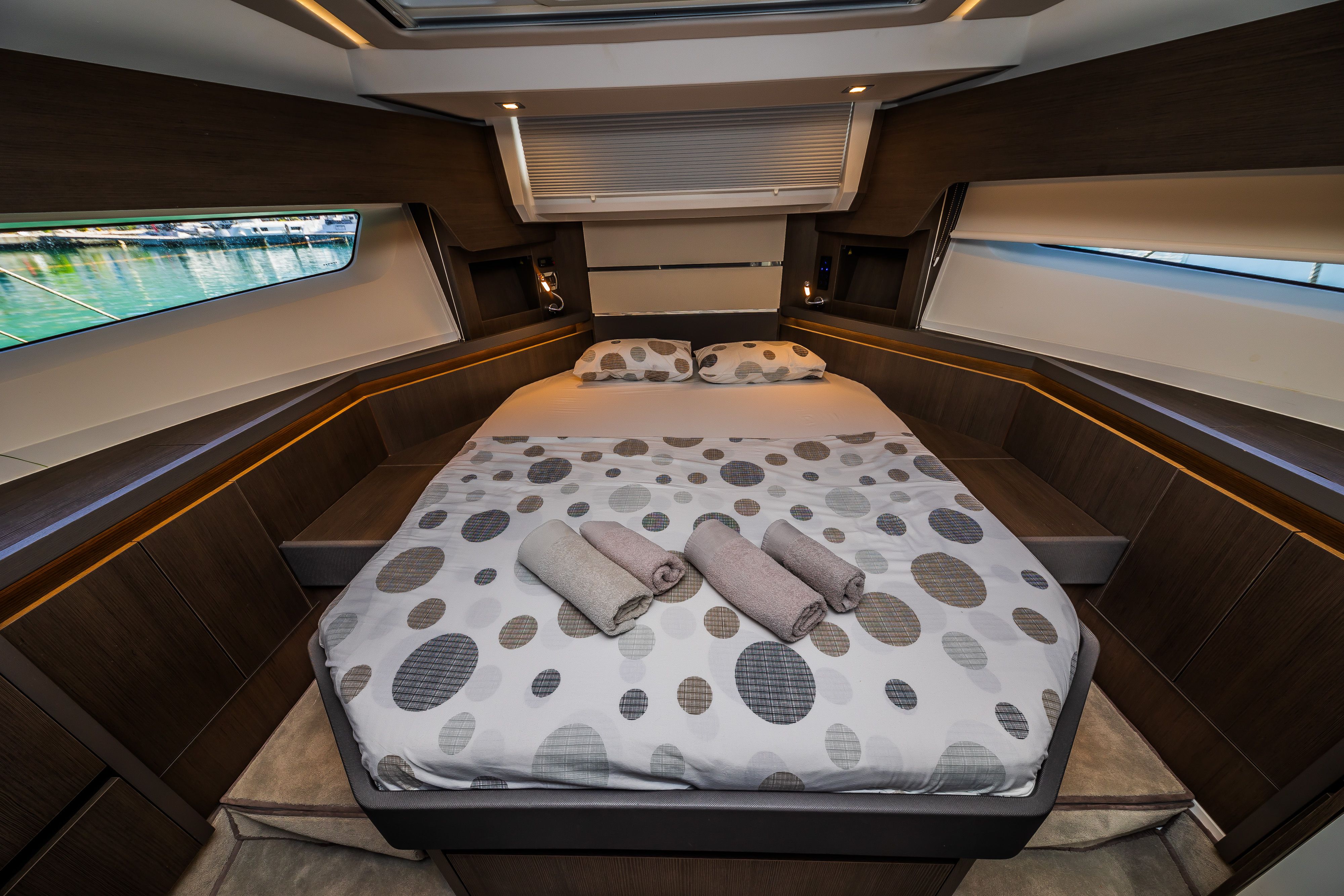 Sealine F430 | Grace 2