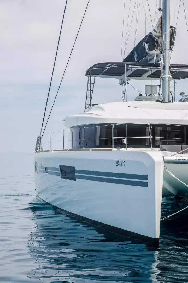 Lagoon 52 F | Idhra 3