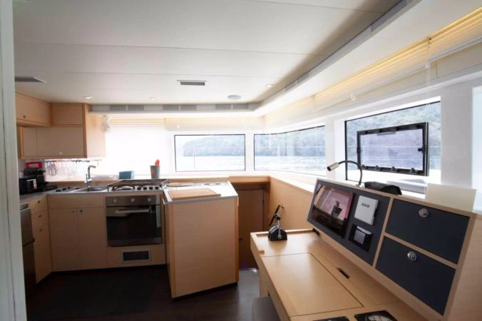 Lagoon 52 F | Idhra 3