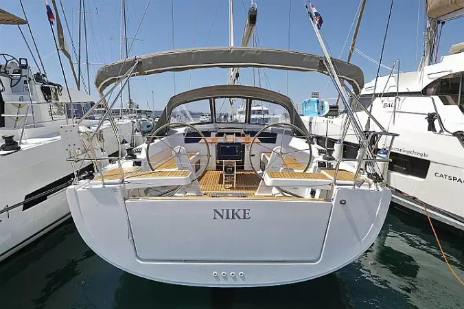 Hanse 418 | Nike