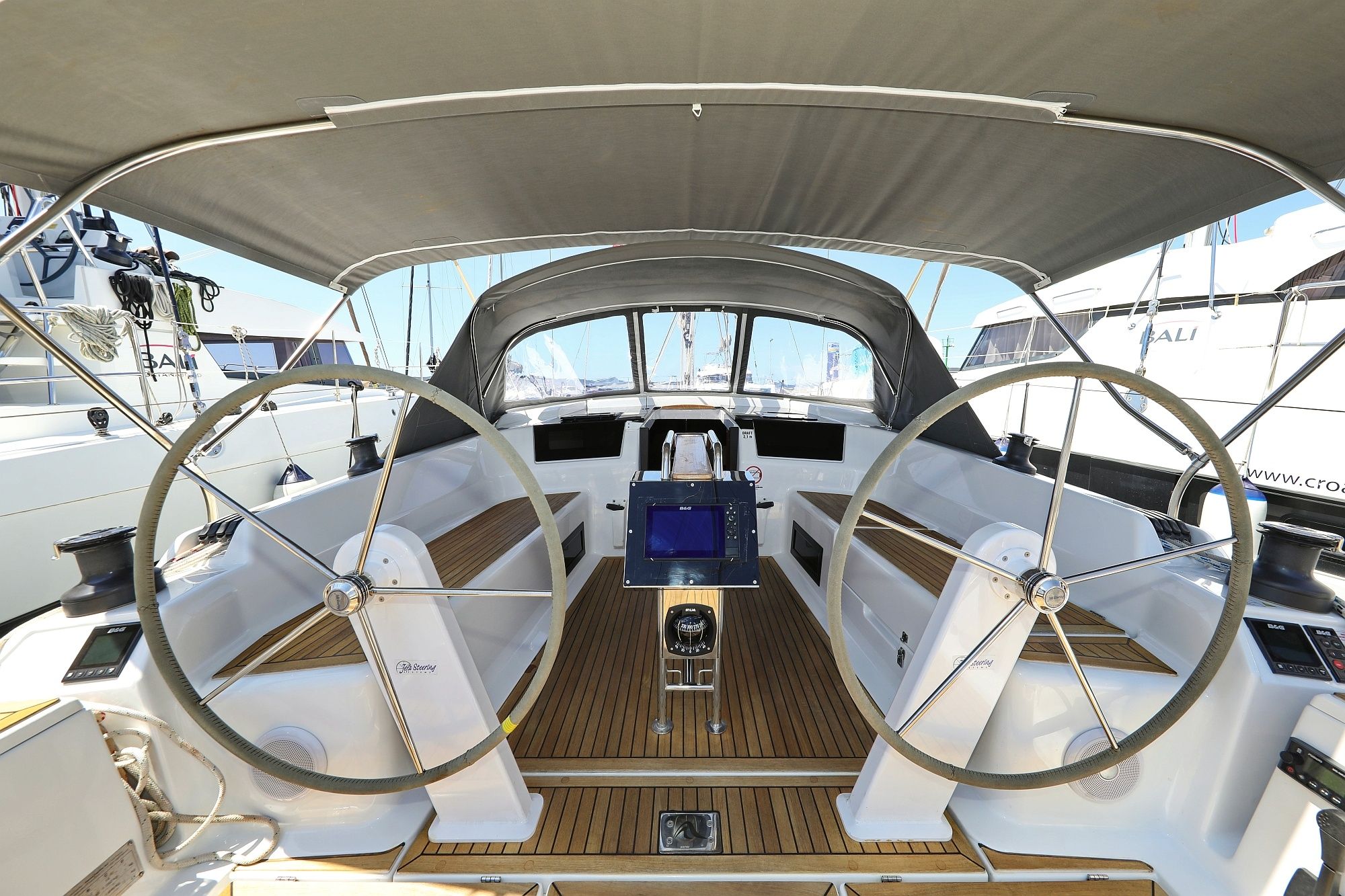 Hanse 418 | Nike