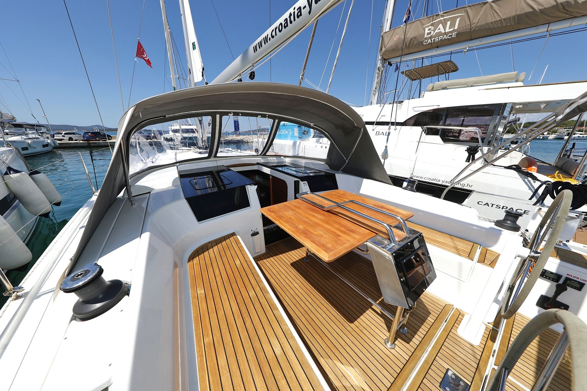 Hanse 418 | Nike