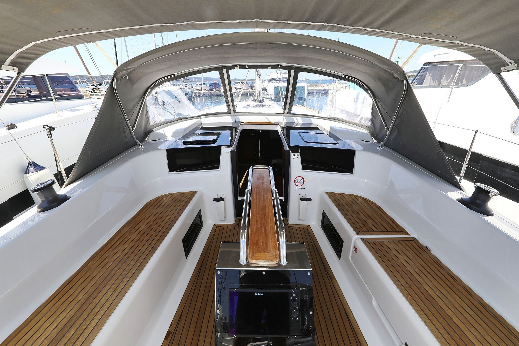 Hanse 418 | Nike