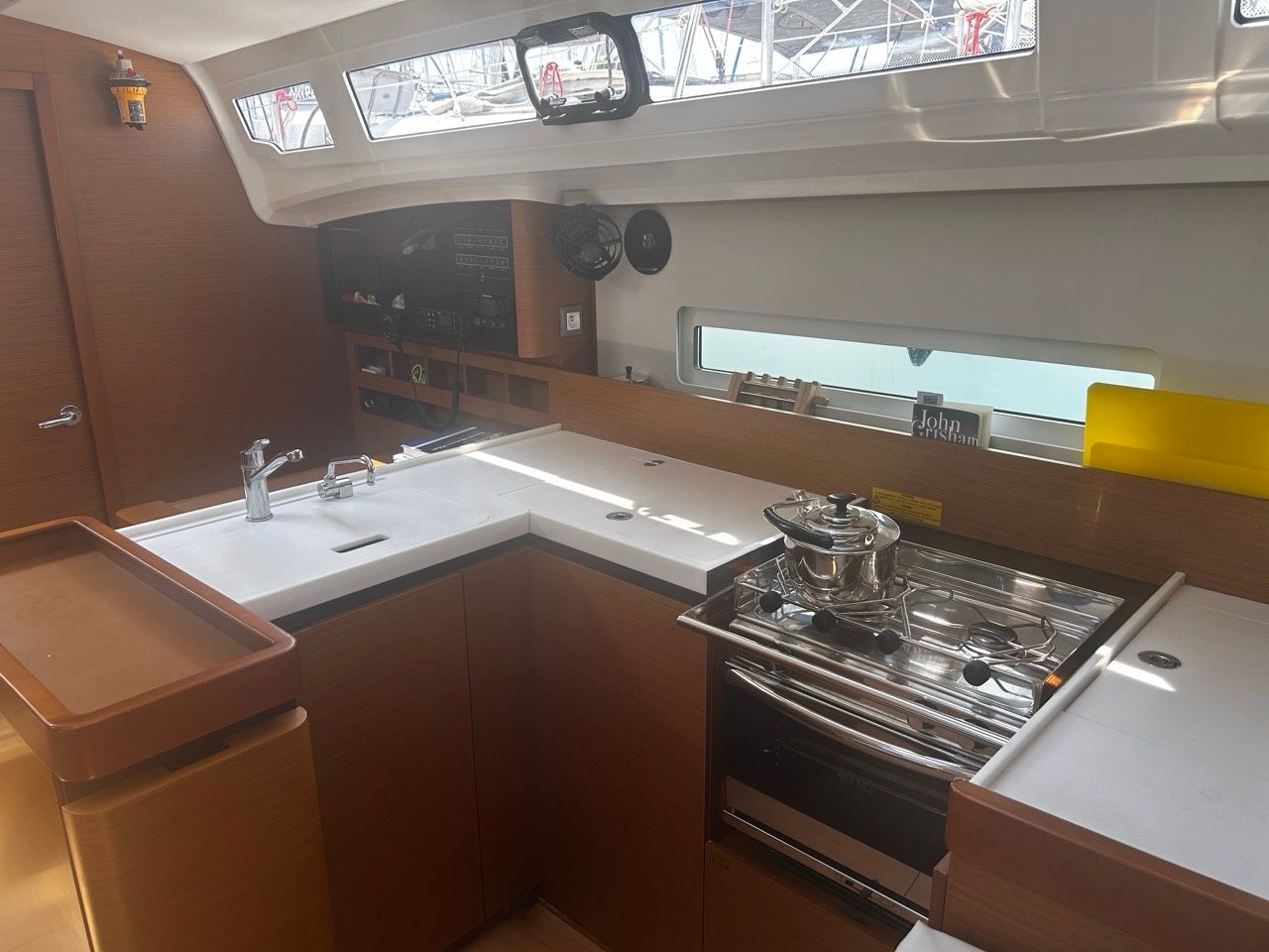 Jeanneau Sun Odyssey 410 | Liliane