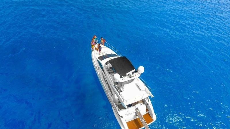 Azimut 55 | Ancoral 2