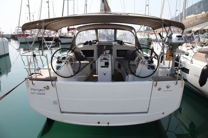 Jeanneau Sun Odyssey 410 | Pangeo