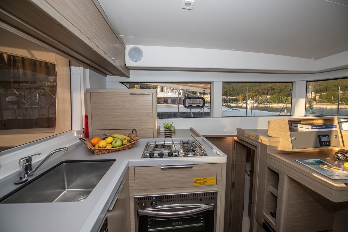 Lagoon 40 | Elia