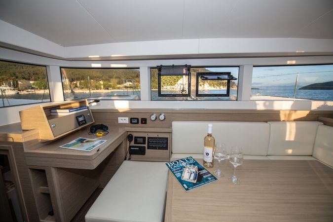 Lagoon 40 | Elia