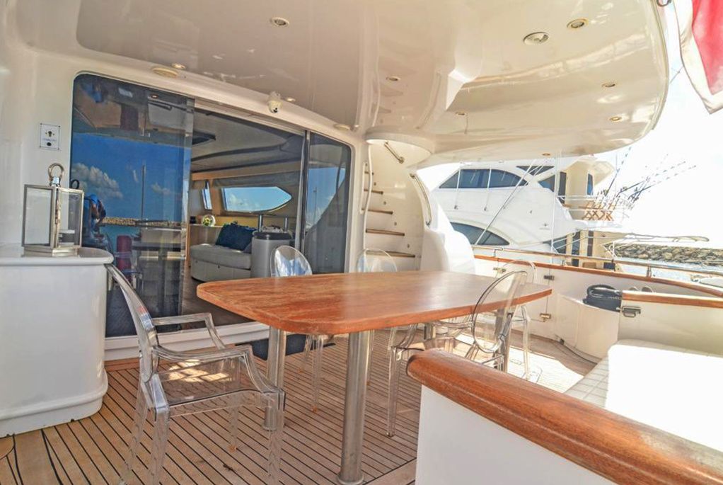 Maiora 103 | Aveline