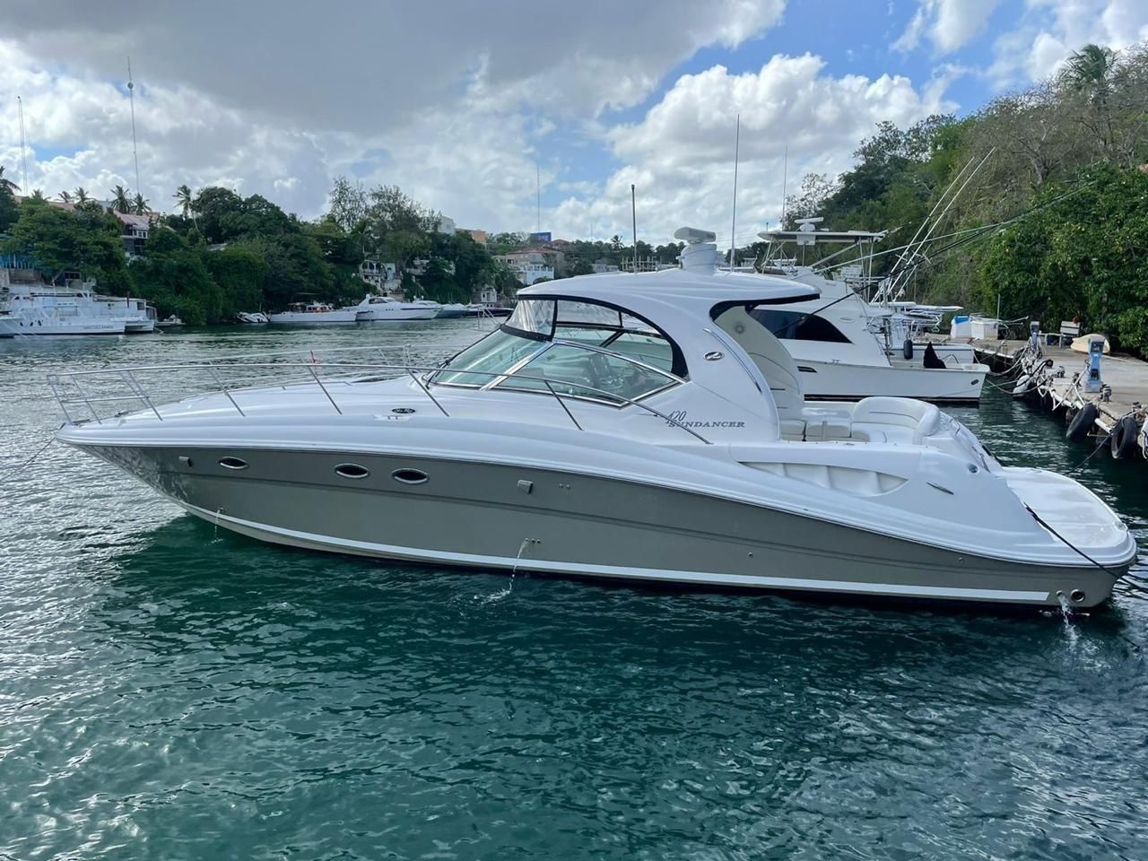 Sea Ray 42 | Rohans