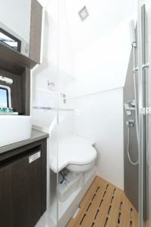 Sealine C335V | Stormi