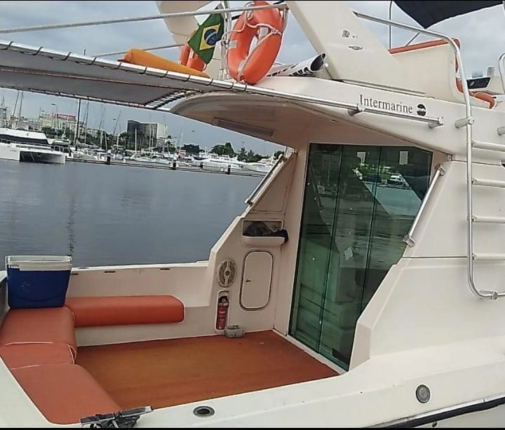 Intermarine Oceanic 36 | Show X